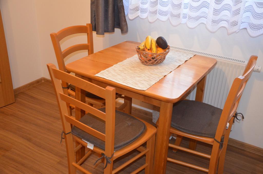 Haus Tolstejn Apartment Jiřetín pod Jedlovou Bagian luar foto