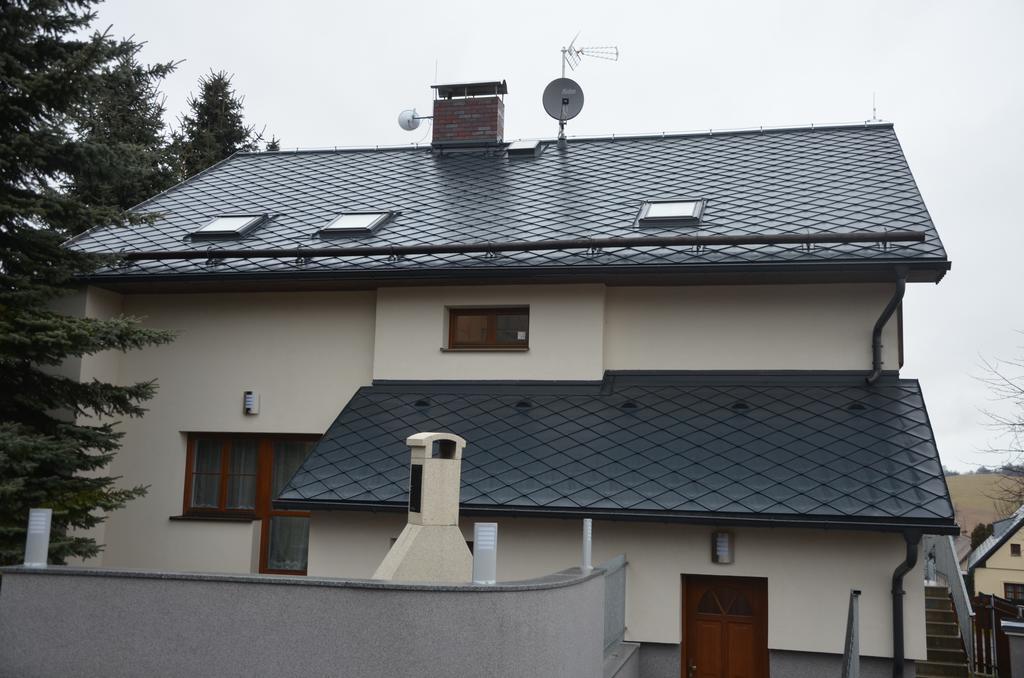 Haus Tolstejn Apartment Jiřetín pod Jedlovou Bagian luar foto
