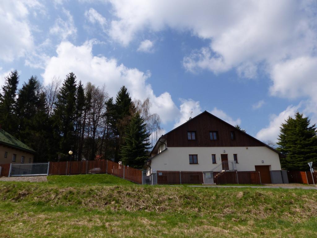 Haus Tolstejn Apartment Jiřetín pod Jedlovou Bagian luar foto